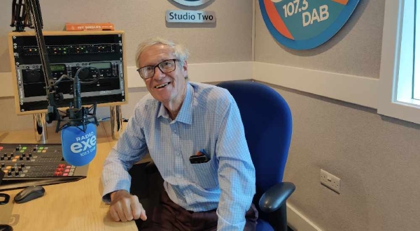 Colin Slade Communcations Consultant logo